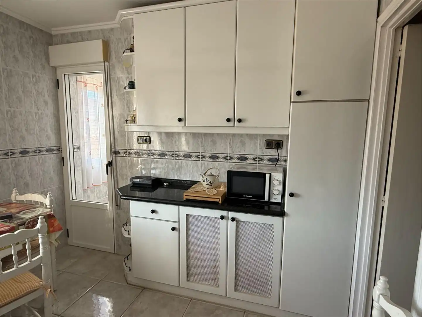 Piso en venta en Calle Ramón y Cajal, 22, La Robla Cocina de Piso en venta en La Robla con Calefacción, Terraza y Trastero