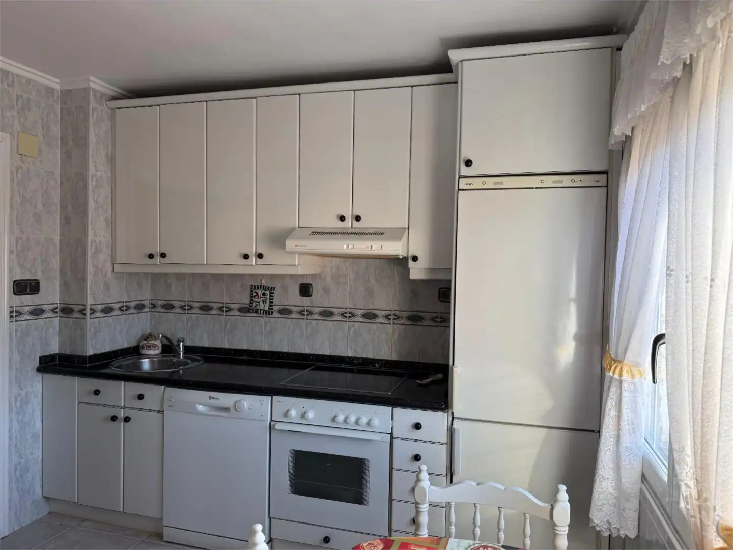 Piso en venta en Calle Ramón y Cajal, 22, La Robla Cocina de Piso en venta en La Robla con Calefacción, Terraza y Trastero