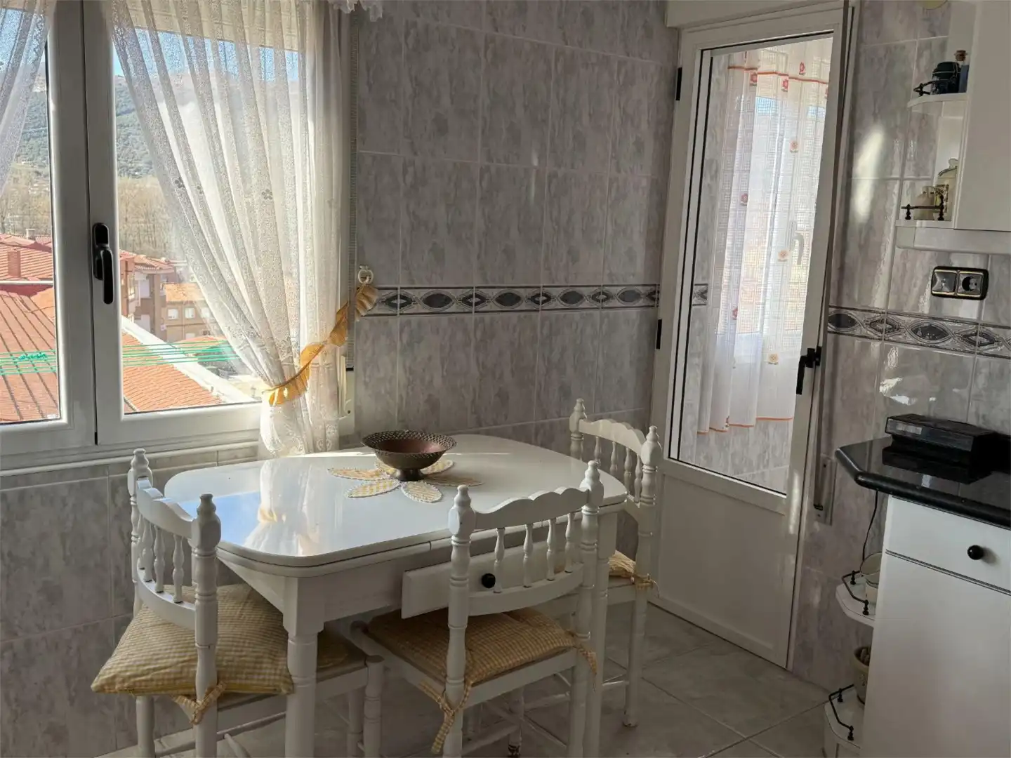 Piso en venta en Calle Ramón y Cajal, 22, La Robla Comedor de Piso en venta en La Robla con Calefacción, Terraza y Trastero