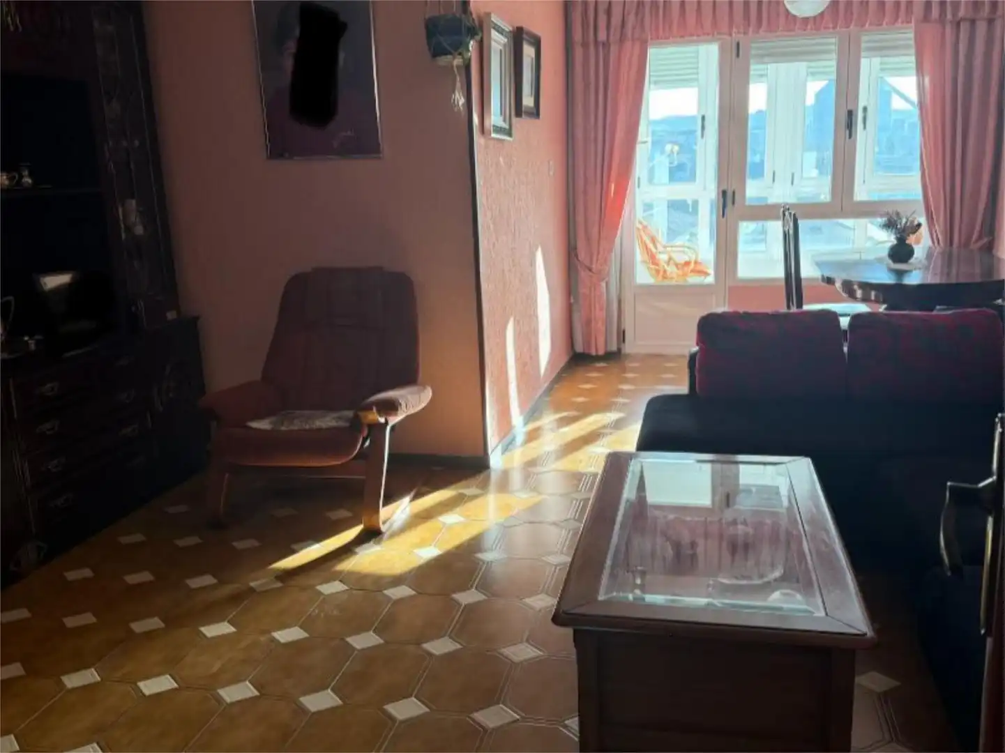 Piso en venta en Calle Ramón y Cajal, 22, La Robla Sala de estar de Piso en venta en La Robla con Calefacción, Terraza y Trastero
