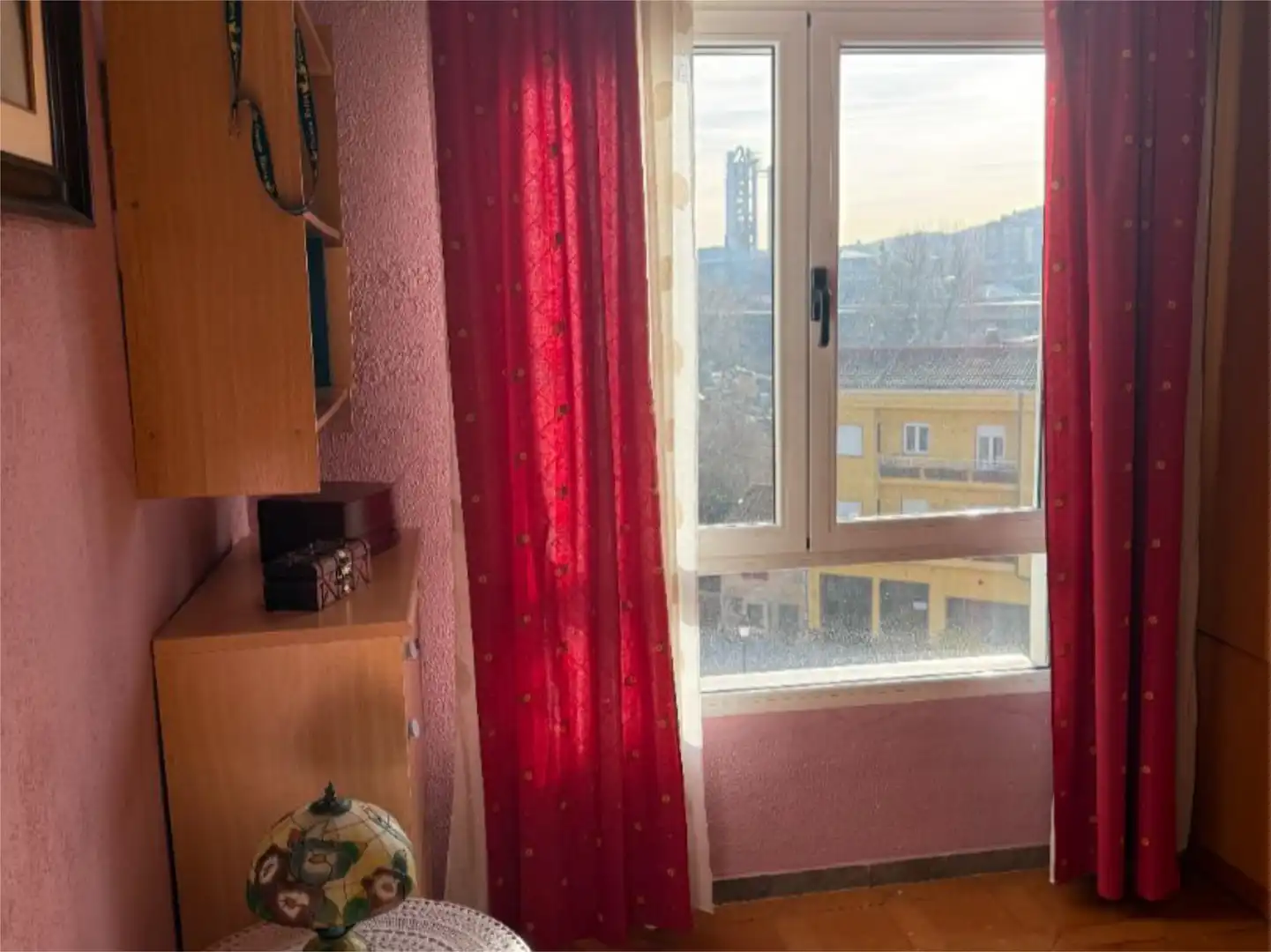 Piso en venta en Calle Ramón y Cajal, 22, La Robla Habitación de Piso en venta en La Robla con Calefacción, Terraza y Trastero