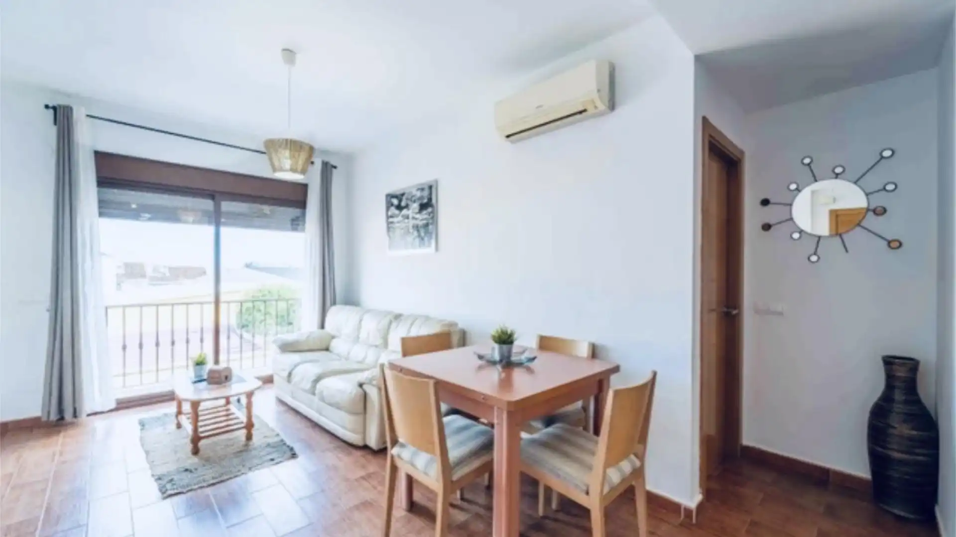 Sala d'estar de Pis en venda en Mijas amb Aire condicionat, Calefacció i Moblat
