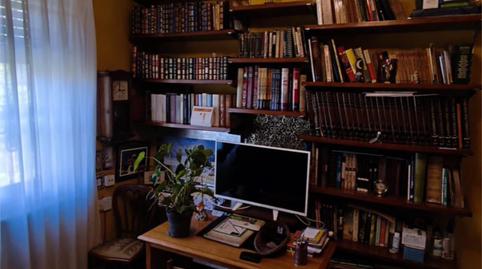 Foto 4 de Piso en venta en Calle Tenderina Alta, 20, Fozaneldi - Tenderina, Oviedo