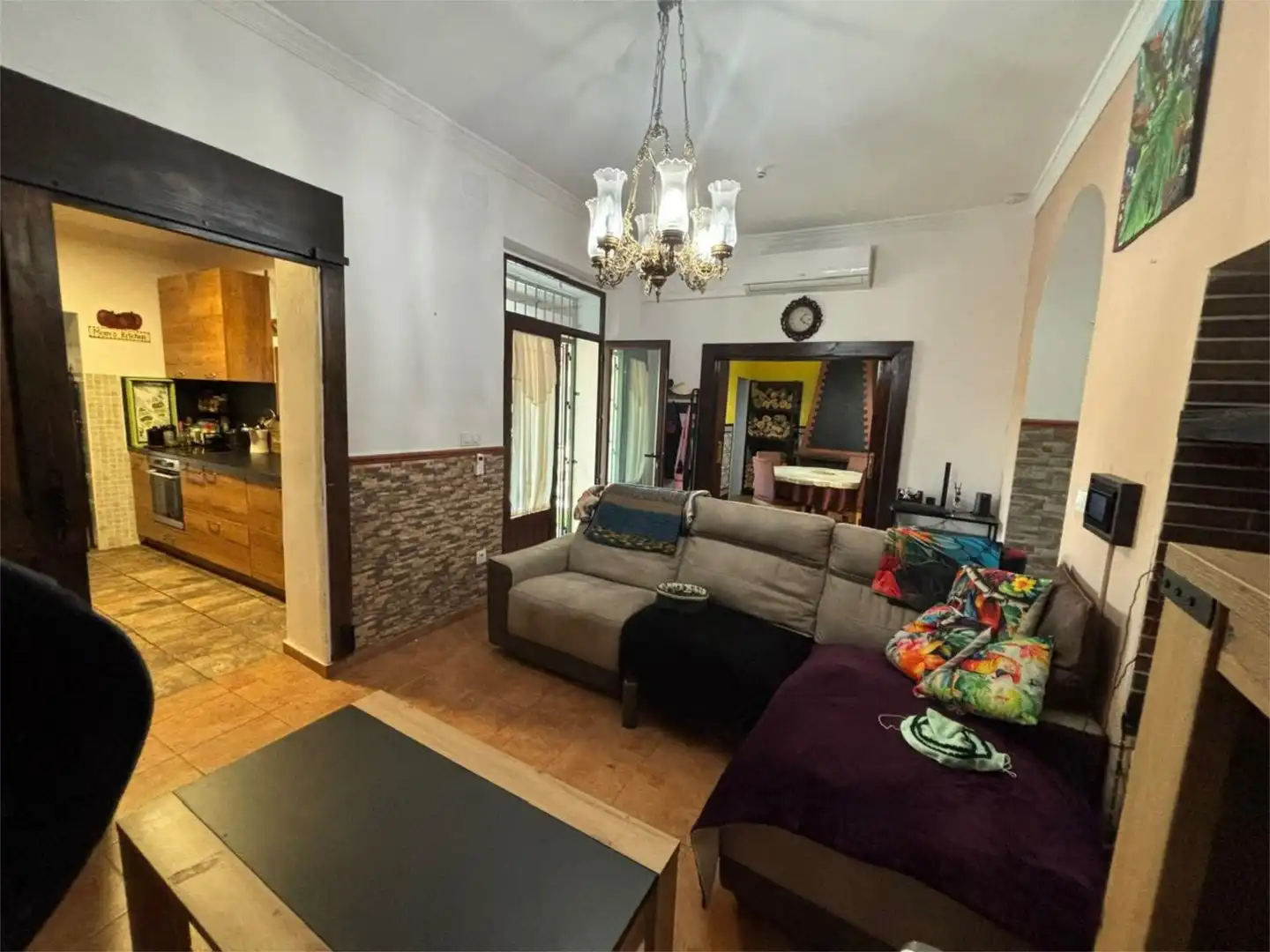 Wohnzimmer von Wohnung zum Verkauf in Carrión de los Céspedes mit Klimaanlage, Heizung und Privatgarten