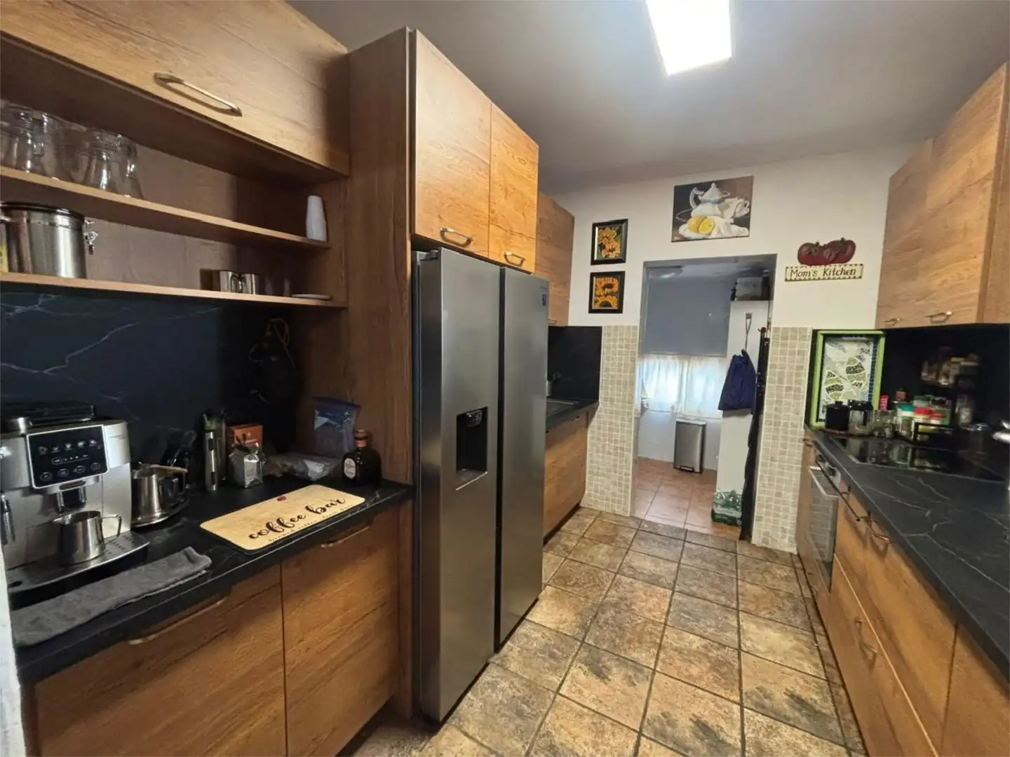 Küche von Wohnung zum Verkauf in Carrión de los Céspedes mit Klimaanlage, Heizung und Privatgarten