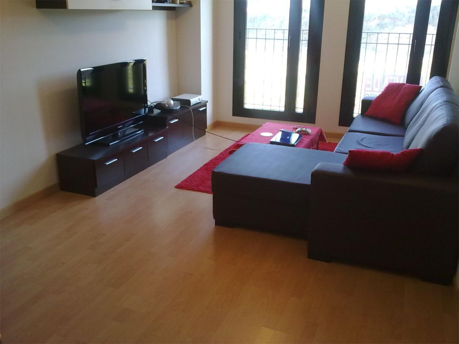 Sala de estar de Piso de alquiler en Casarrubios del Monte con Aire acondicionado, Calefacción y Parquet