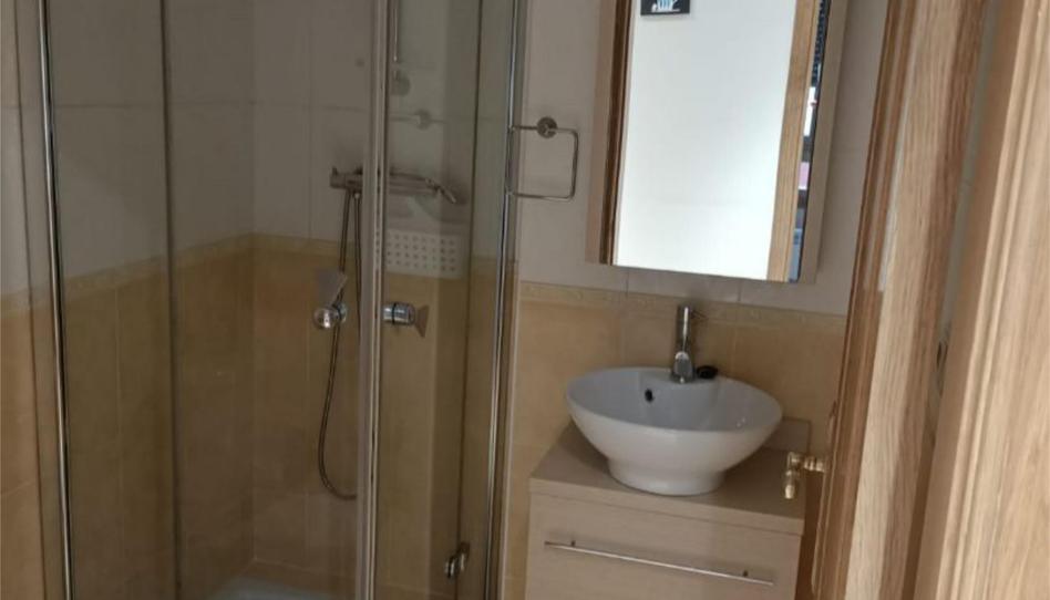 Piso de alquiler en Calle la Cerca, 12, Cariño, A Coruña - imagen 1 Foto 1 de Piso de alquiler en Calle la Cerca, 12, Cariño, A Coruña