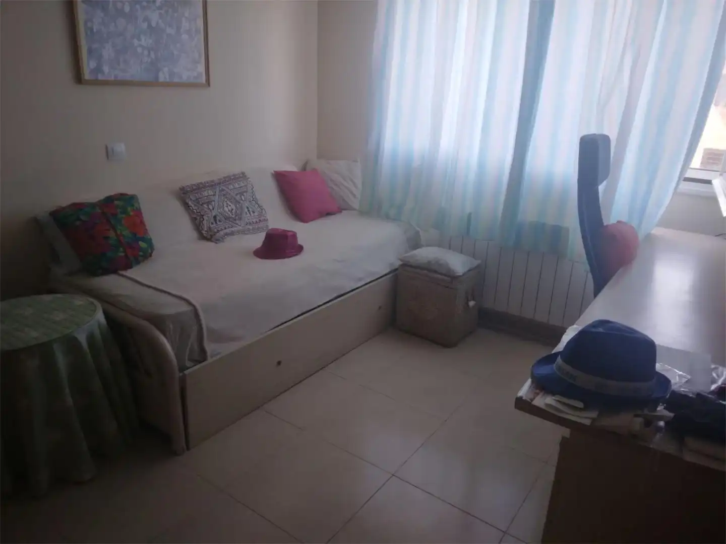 Casa o xalet en venda a Calle Gloria Fuertes, 30, La Paloma - Asfain Dormitori de Casa o xalet en venda en Azuqueca de Henares amb Terrassa i Piscina