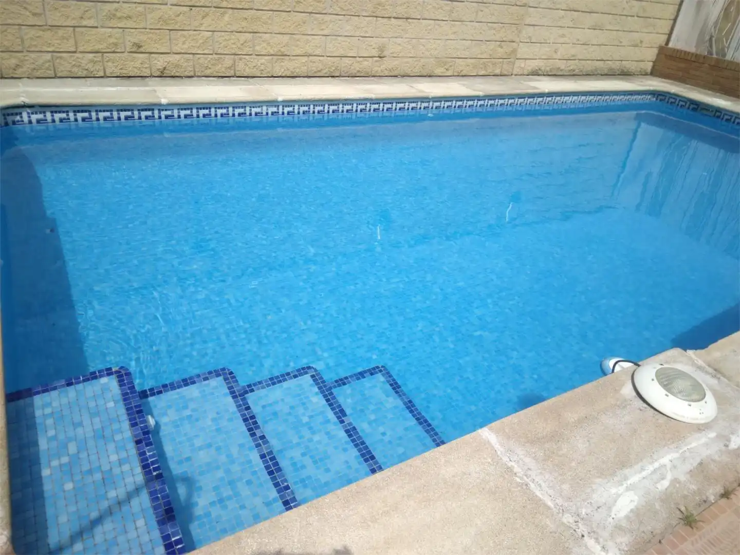 Casa o xalet en venda a Calle Gloria Fuertes, 30, La Paloma - Asfain Piscina de Casa o xalet en venda en Azuqueca de Henares amb Terrassa i Piscina
