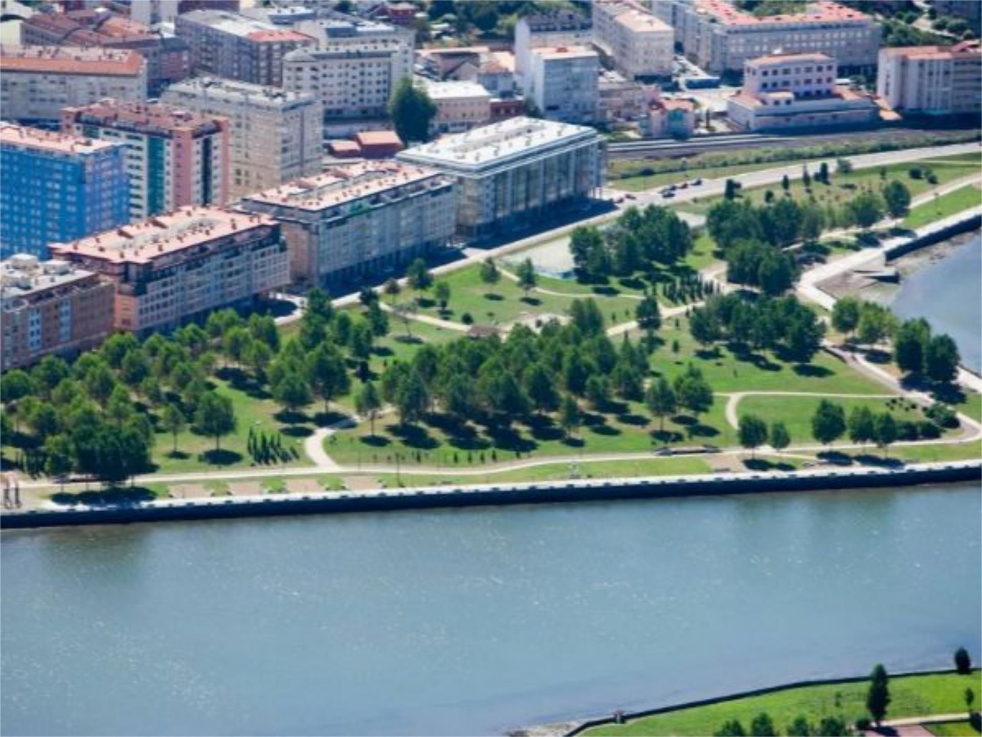 Vista exterior de Pis de lloguer en Culleredo amb Parquet, Terrassa i Traster