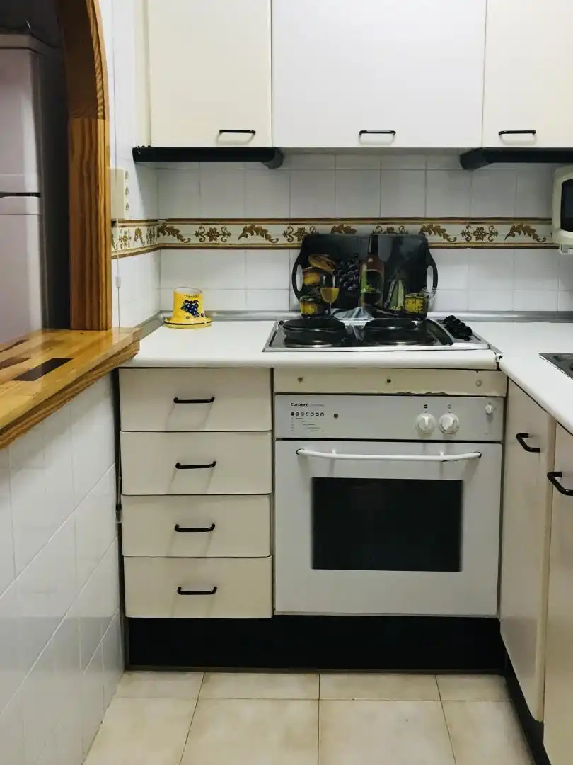 Flat for rent in Edif.playa, 12, Mil Palmeras Flat for rent in Edif.playa, 12, Mil Palmeras