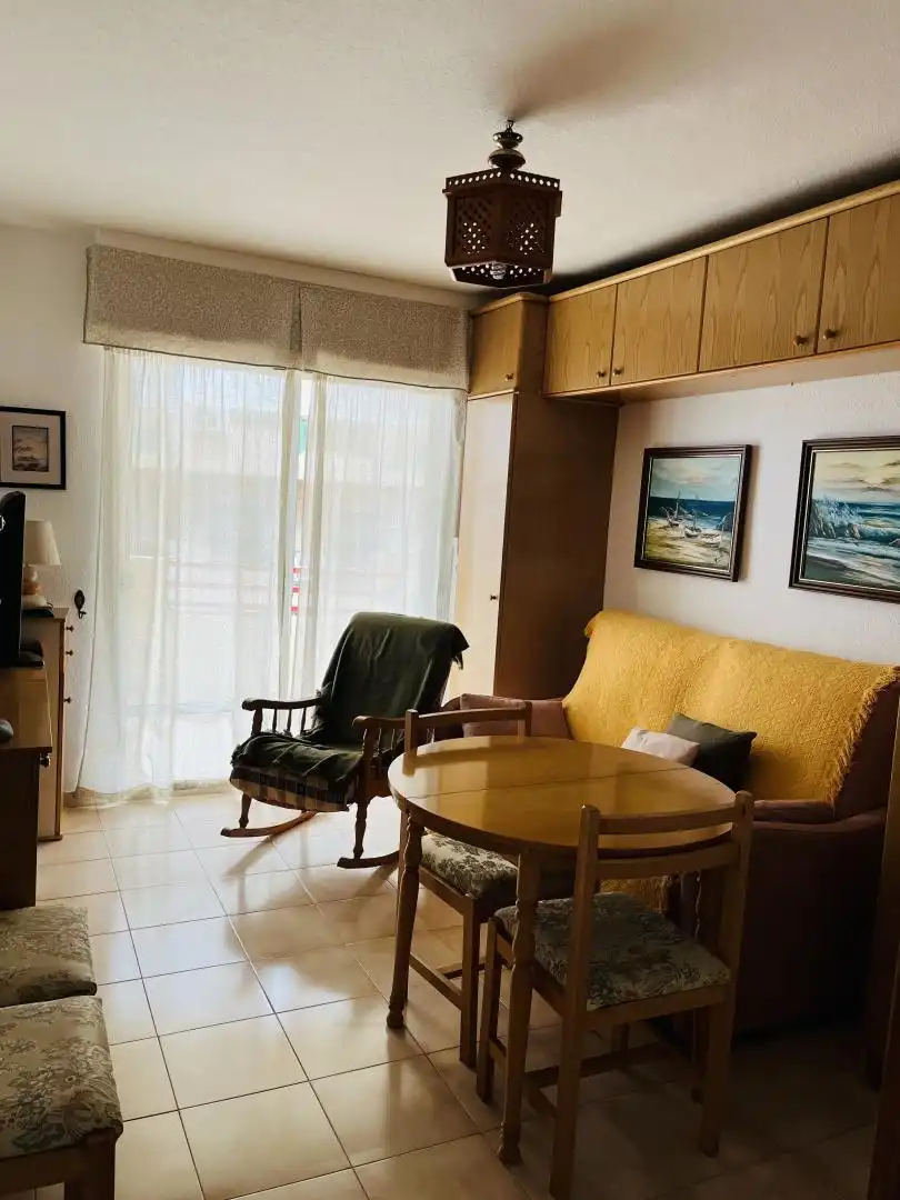 Flat for rent in Edif.playa, 12, Mil Palmeras Flat for rent in Edif.playa, 12, Mil Palmeras