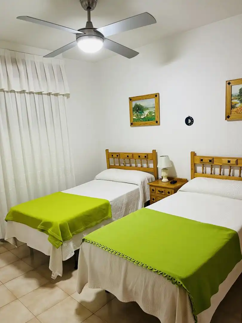 Flat for rent in Edif.playa, 12, Mil Palmeras Flat for rent in Edif.playa, 12, Mil Palmeras