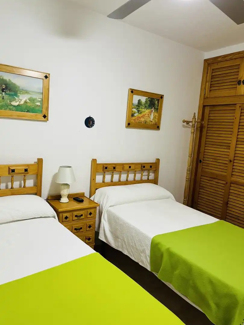 Flat for rent in Edif.playa, 12, Mil Palmeras Flat for rent in Edif.playa, 12, Mil Palmeras