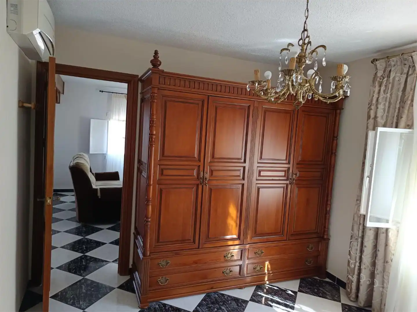 Habitación de Piso de alquiler en Alhaurín El Grande con Aire acondicionado, Calefacción y Balcón