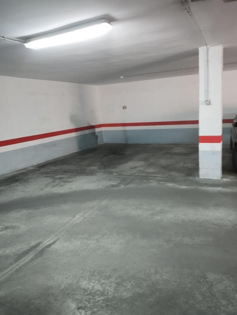 Garaje en venta en Huércal de Almería