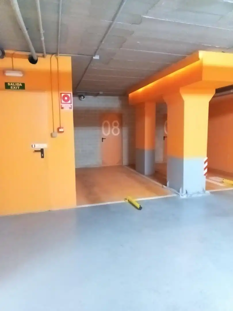 Parkplatz von Garage zur Miete in  Palma de Mallorca