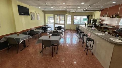 Foto 2 von Einfamilien-Reihenhaus zum Verkauf in Carrer de la Torre Bovera, 12, Sant Andreu de la Barca, Barcelona