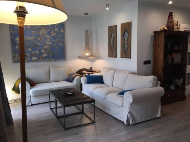 Piso en Venta en Calle Troya, 12 en Triana Casco Antiguo