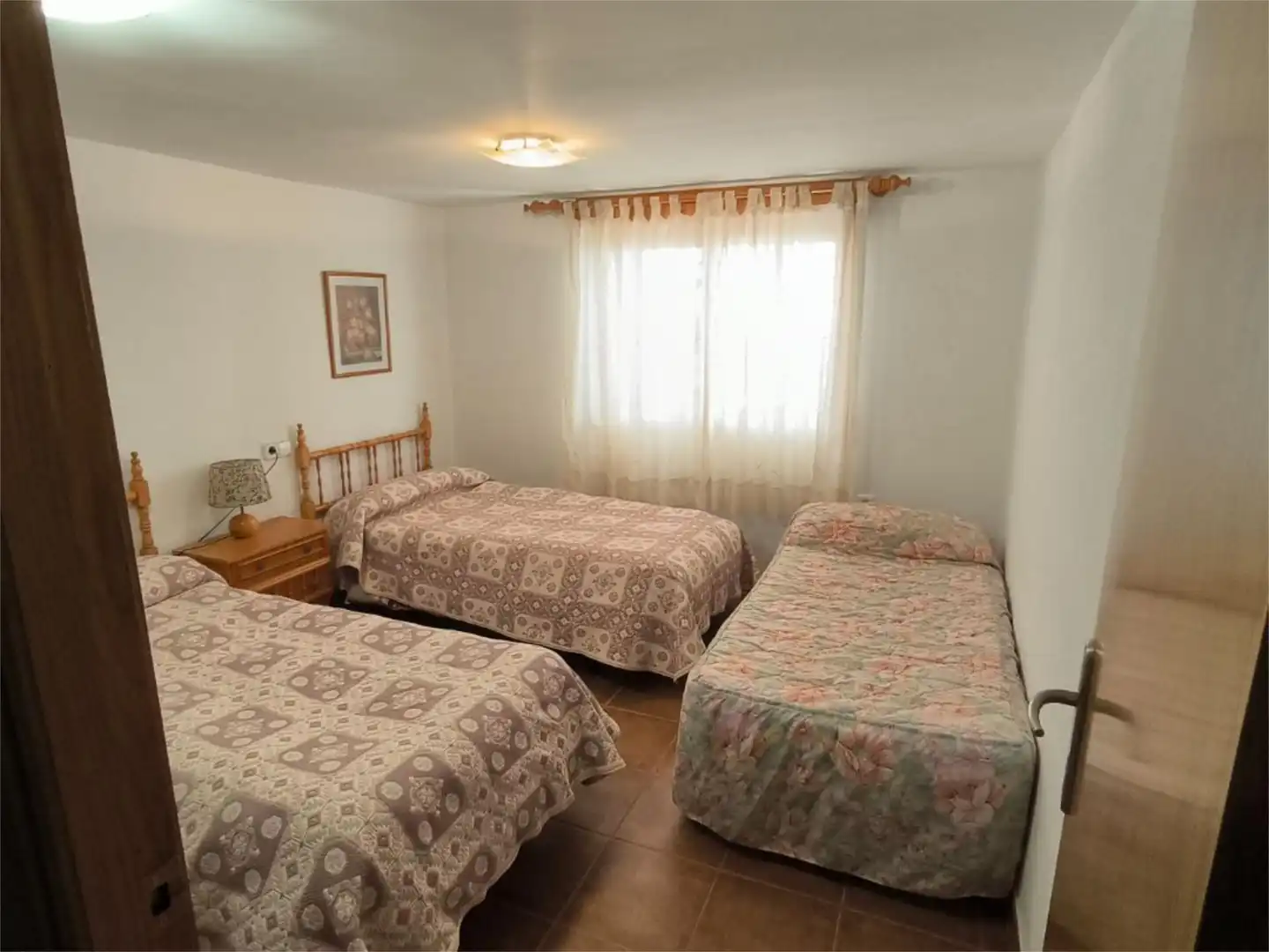 Dormitori de Casa adosada en venda en Orihuela amb Terrassa, Moblat i Balcó