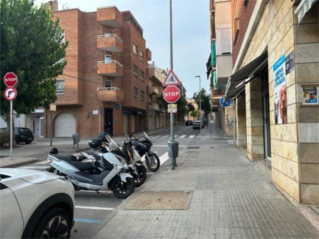 Garaje en Alquiler en Olesa de Montserrat