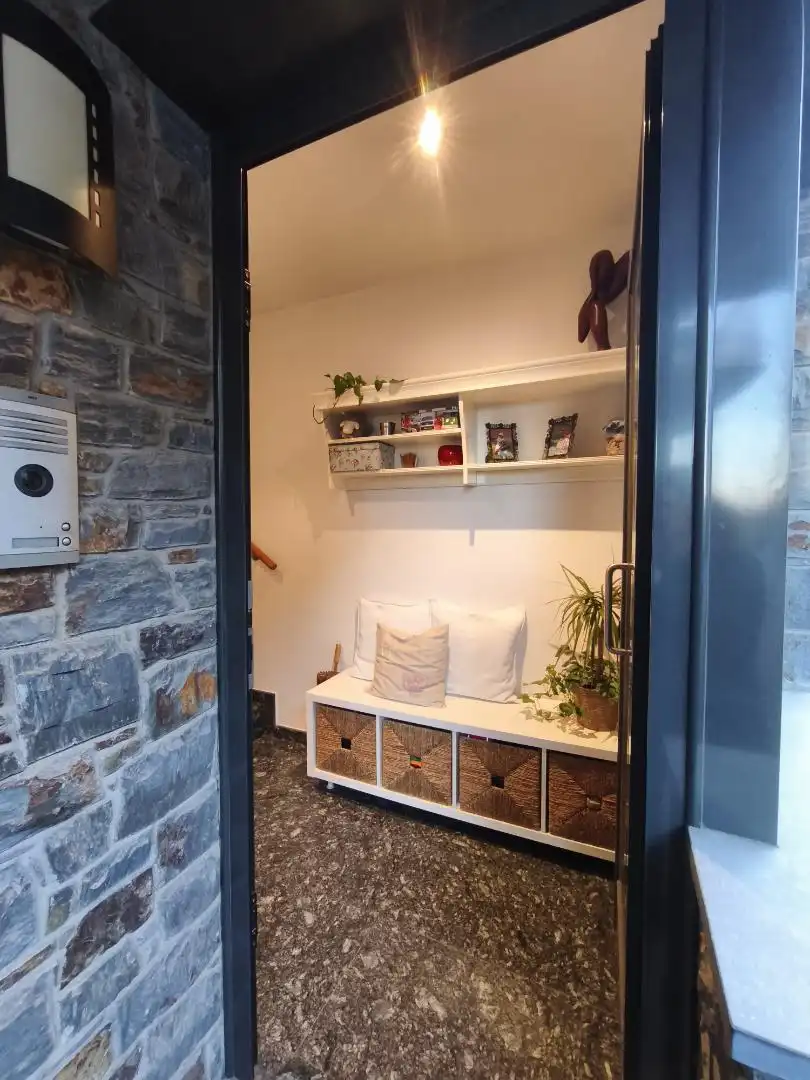 Casa adosada en venta en Carrer de Rector de Vallfogona, 51, Estadi - Santa Anna Casa adosada en venta en Vic con Calefacción, Terraza y Balcón