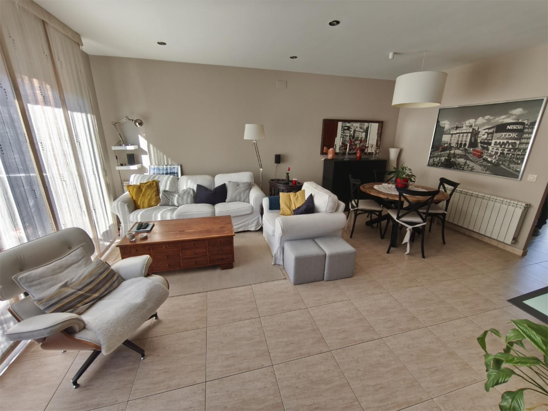 Single-family semi-detached for sale in Carrer de Rector de Vallfogona, 51, Estadi - Santa Anna