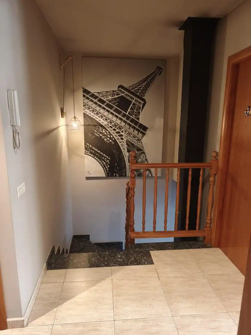 Casa adosada en venta en Carrer de Rector de Vallfogona, 51, Estadi - Santa Anna Casa adosada en venta en Vic con Calefacción, Terraza y Balcón