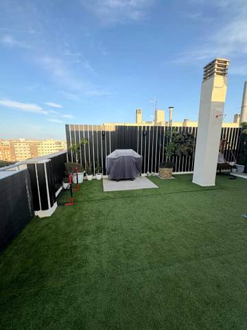 Ático en Venta en Plaça D'Elx, 1 en Ensanche - Río Júcar