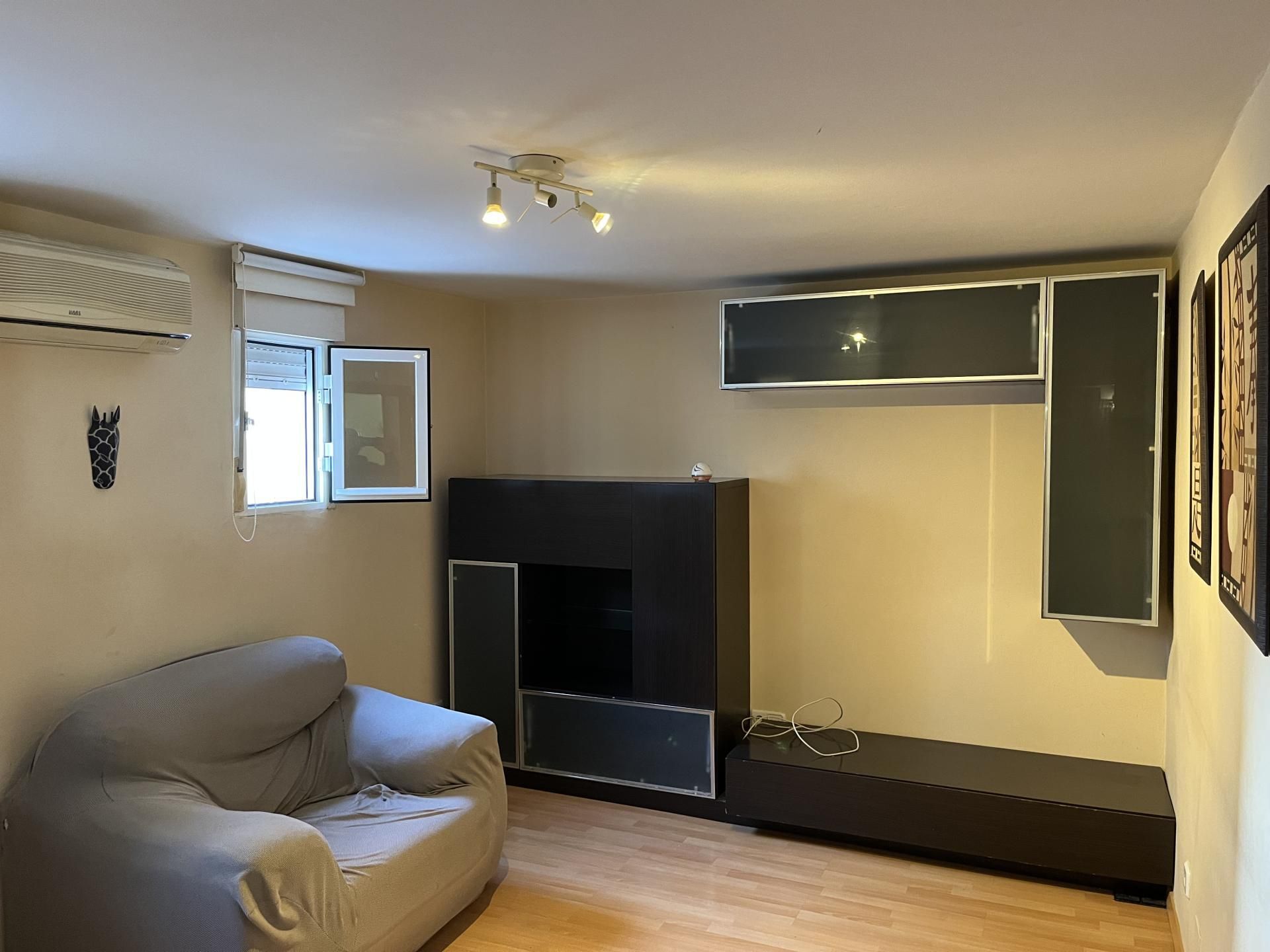 Flat for sale in  Madrid Capital  with Air Conditioner, Heating and Parquet flooring