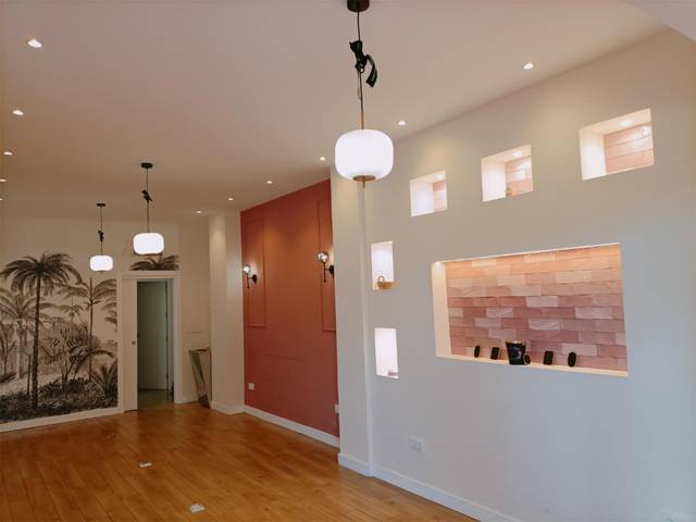 Local comercial en Alquiler en Calle Alconchel, 2 en Valdepasillas - La Paz - Huerta Rosales