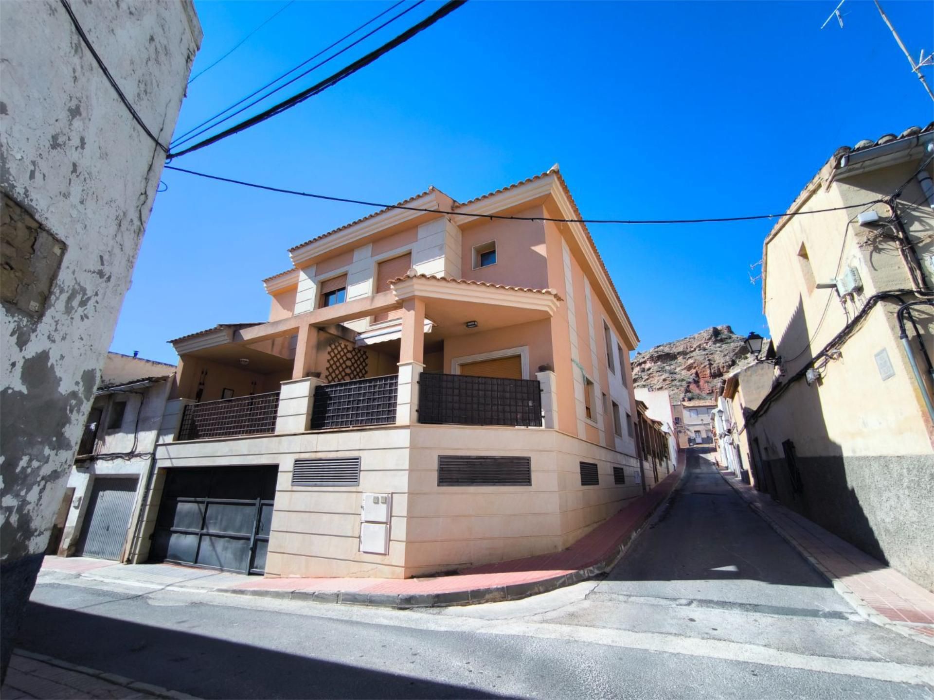 Exterior view of Flat for sale in Monóvar  / Monòver  with Air Conditioner, Terrace and Balcony