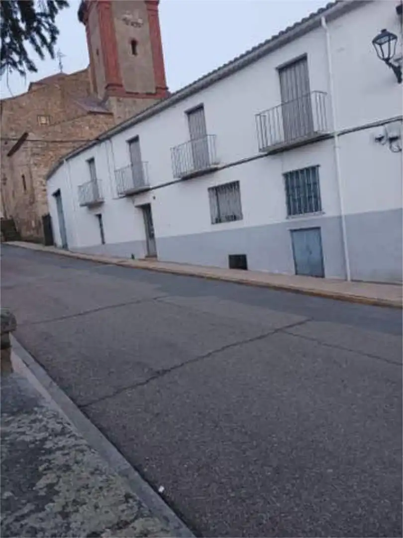 Vista exterior de Casa o chalet en venta en Alba de Tormes