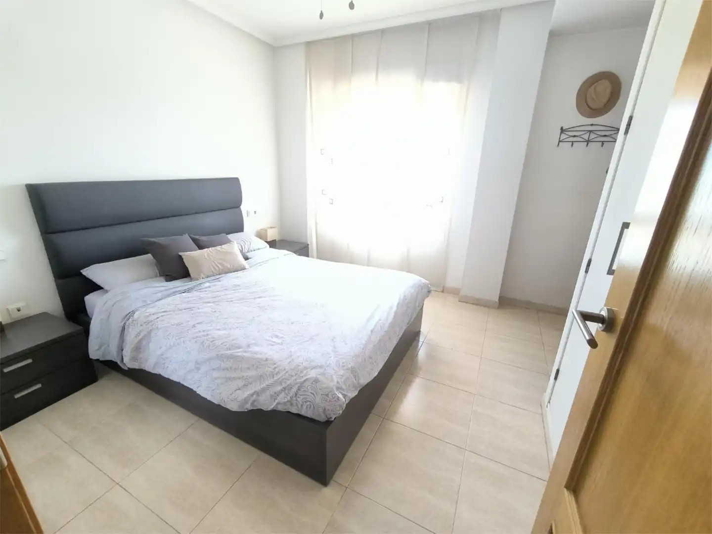 Piso en venta en Calle Jacinto Benavente, 13, Almoradí Habitación de Piso en venta en Almoradí con Aire acondicionado y Terraza