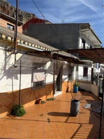 Casa-chalet en Venta en Cogollos de la Vega