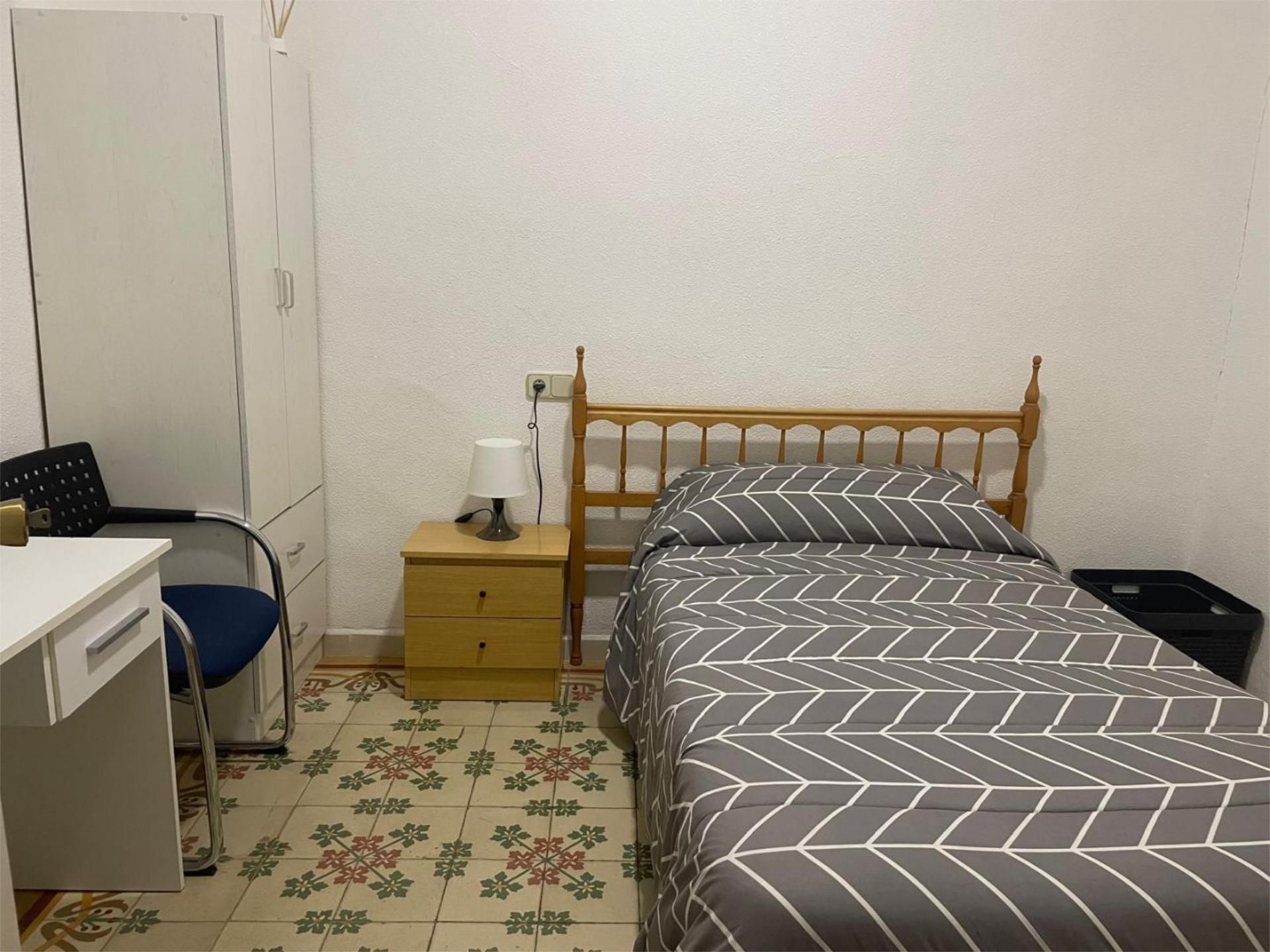 Bedroom of Flat for share in Cartagena  with Furnished