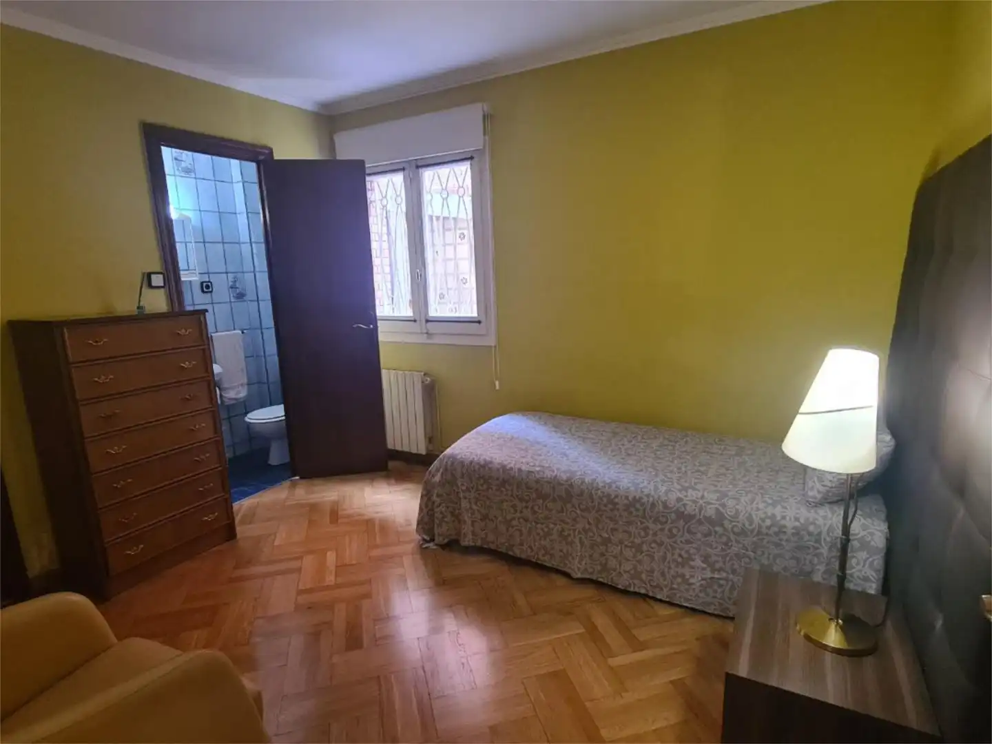 Piso en venta en Passeig de la Font D'en Fargas, 30, La Font d'en Fargues Habitación de Piso en venta en Barcelona Capital con Terraza