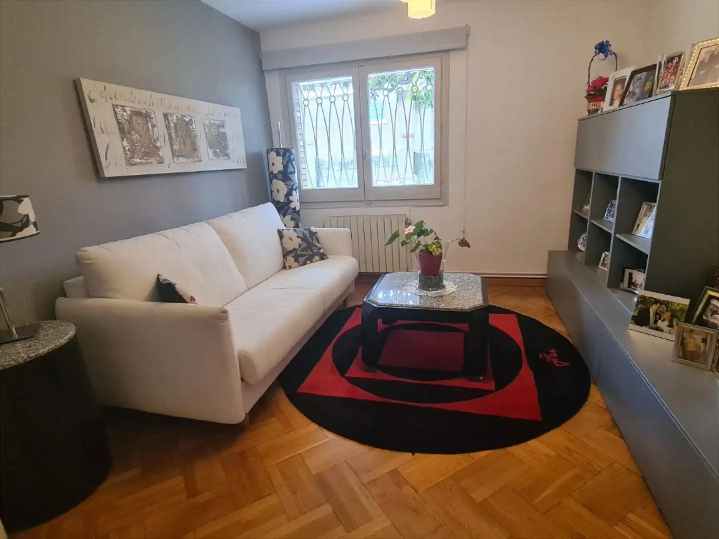 Piso en venta en Passeig de la Font D'en Fargas, 30, La Font d'en Fargues Sala de estar de Piso en venta en Barcelona Capital con Terraza