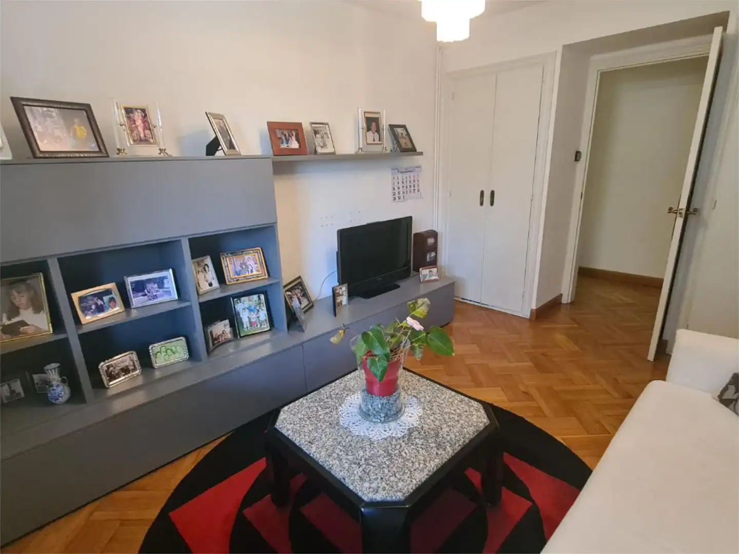 Piso en venta en Passeig de la Font D'en Fargas, 30, La Font d'en Fargues Sala de estar de Piso en venta en Barcelona Capital con Terraza