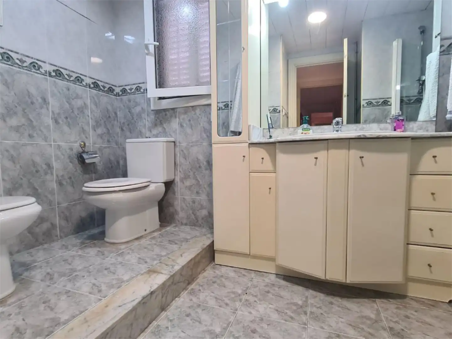 Piso en venta en Passeig de la Font D'en Fargas, 30, La Font d'en Fargues Baño de Piso en venta en Barcelona Capital con Terraza