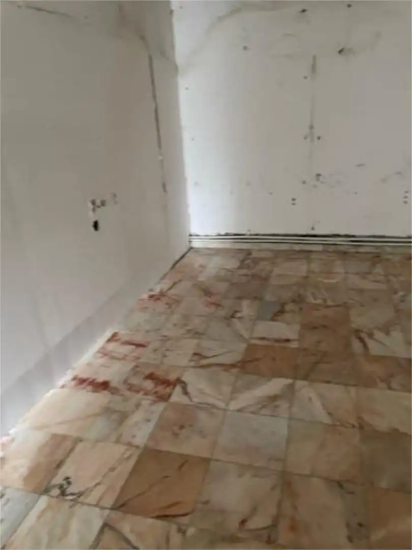 Office for rent in Padrón