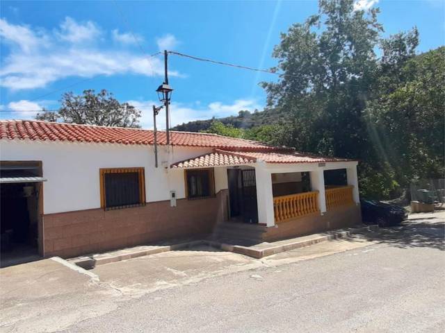 Casa-chalet en Venta en Alameda Otonel, 2 en Cortes de Pallás