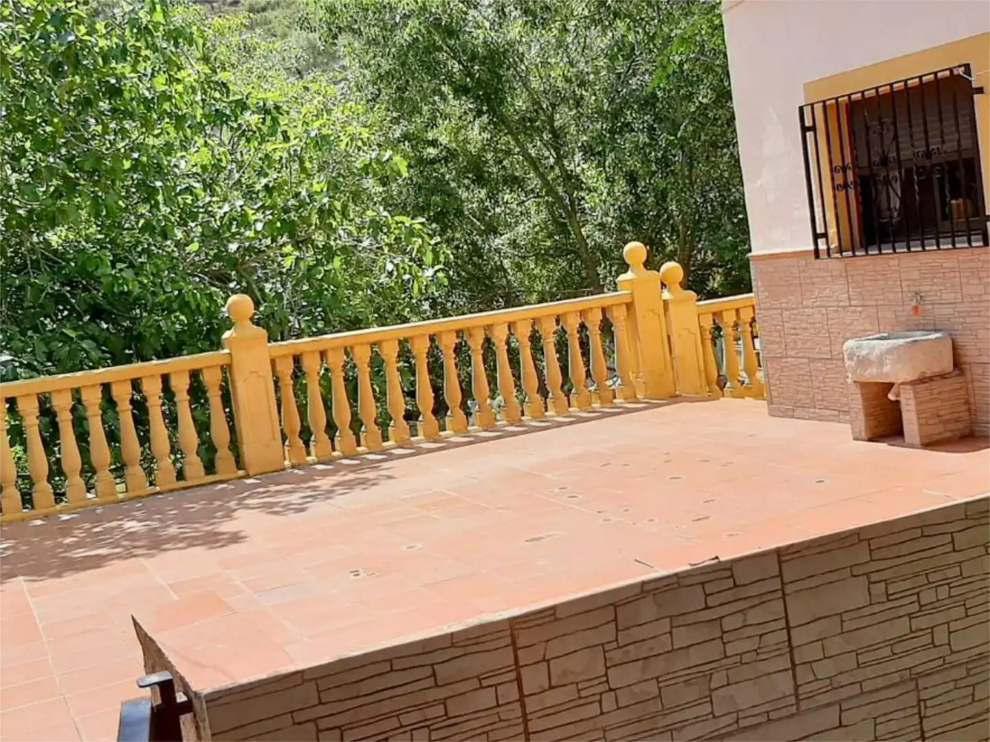 Casa o chalet en venta en Alameda Otonel, 2, Cortes de Pallás Terraza de Casa o chalet en venta en Cortes de Pallás con Terraza y Piscina