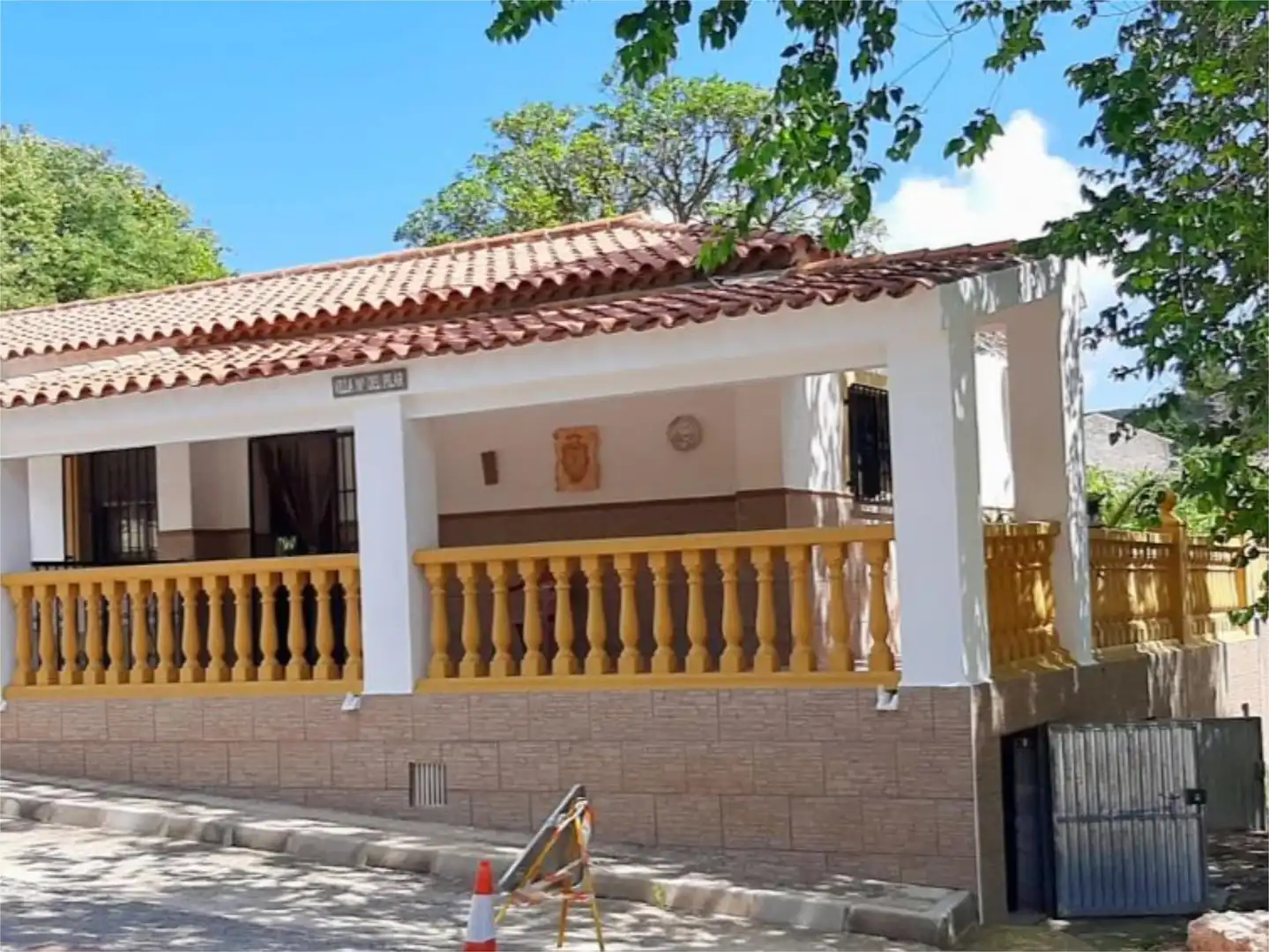 Casa o chalet en venta en Alameda Otonel, 2, Cortes de Pallás Vista exterior de Casa o chalet en venta en Cortes de Pallás con Terraza y Piscina