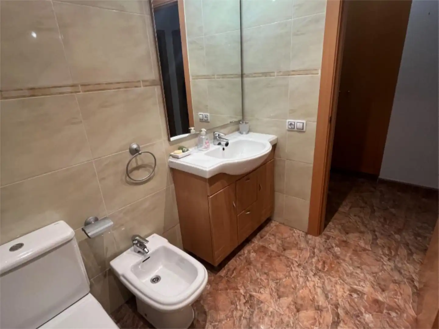 Bany de Pis en venda en Ripollet amb Aire condicionat i Terrassa