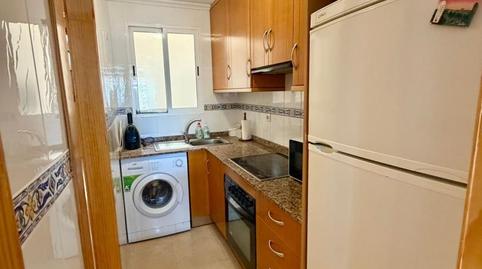 Foto 2 von Wohnung zum Verkauf in Plaza de la Constitucion, 5, Centro - Muelle Pesquero, Torrevieja