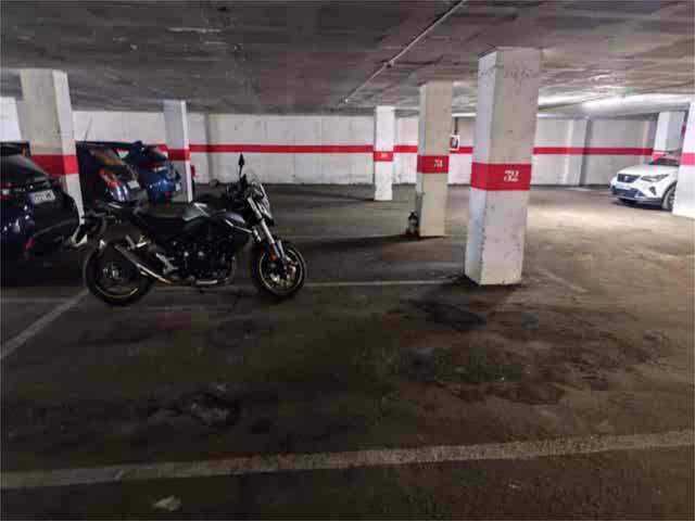 Garaje en Alquiler en Pla de Bon Repós