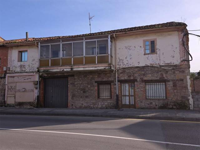 Casa adosada en Venta en Avenida de Palencia, 95 en Covadonga - Campuzano - Ciudad Vergel