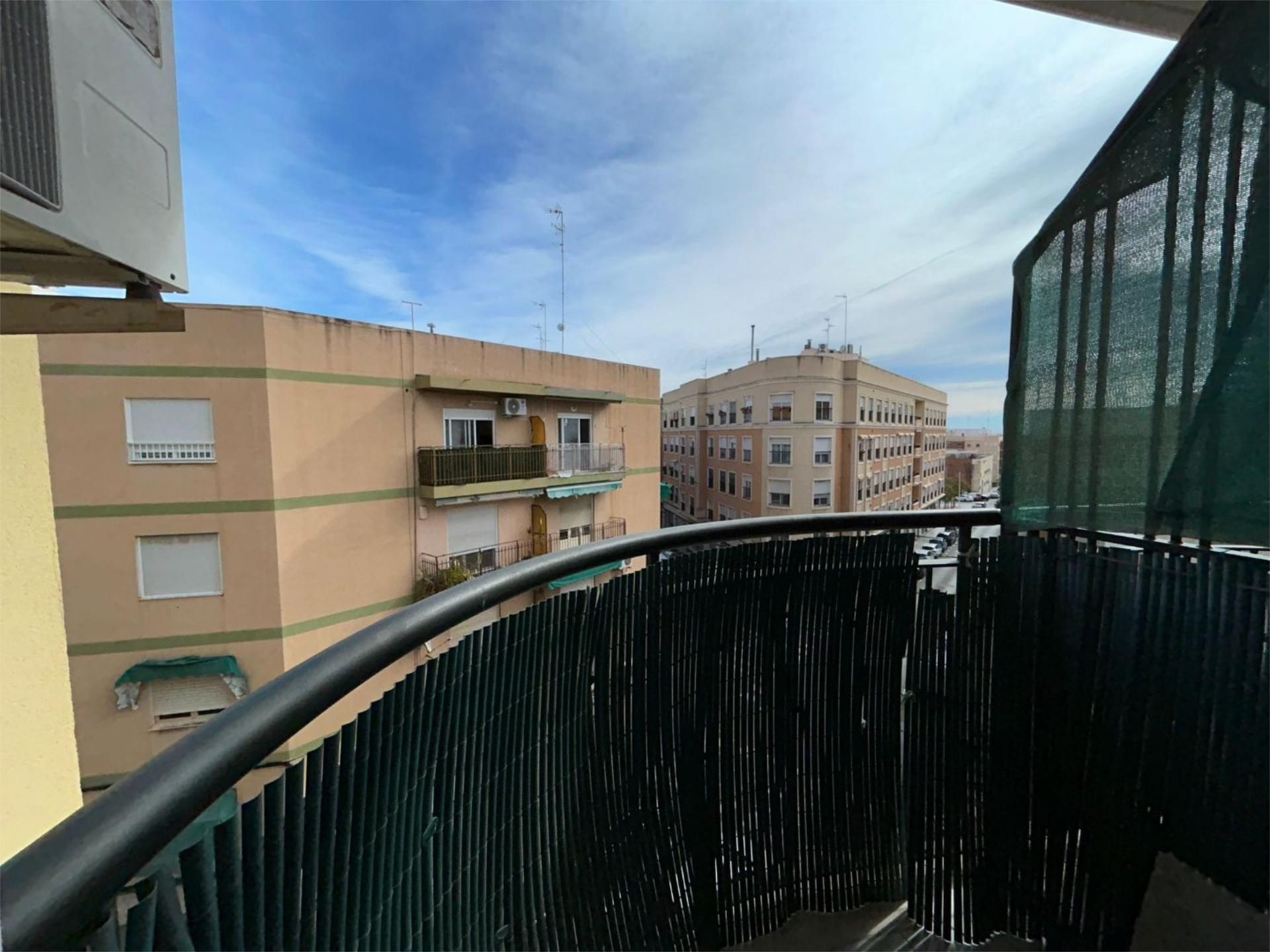 Piso en venta en Carrer Leopoldo Vicente Serrano, 16, Elche / Elx