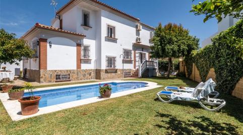 Foto 2 de Casa o xalet en venda a Calle Acebo, 135, Cortijo Torrequebrada, Benalmádena